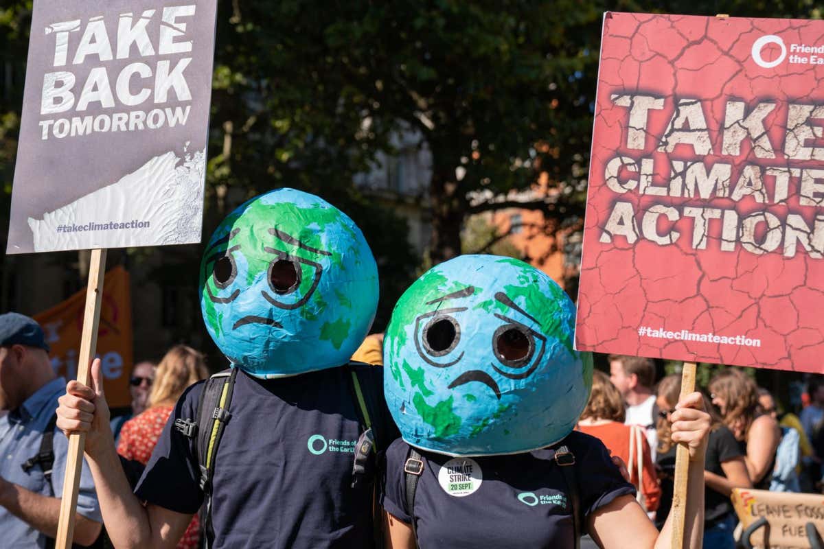 2A1B24J Global Climate Strike London